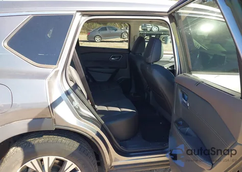 2021 Nissan Rogue Sv Fwd from USA, damaged, VIN 5N1AT3BA1MC824558